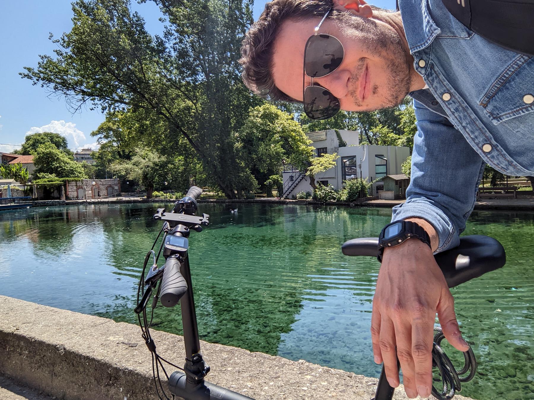 Read more about the article Αν θέλεις να μάθεις για εσένα… ρώτα τους άλλους να σου πουν